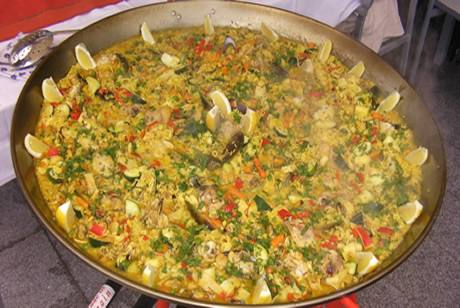 Paella vom Spanferkel-Ritter